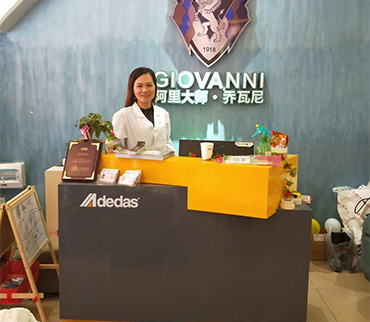 廣西來賓阿里大師藝術涂料代理商張總